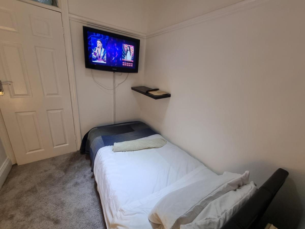 Sheri'S Home Away لندن المظهر الخارجي الصورة