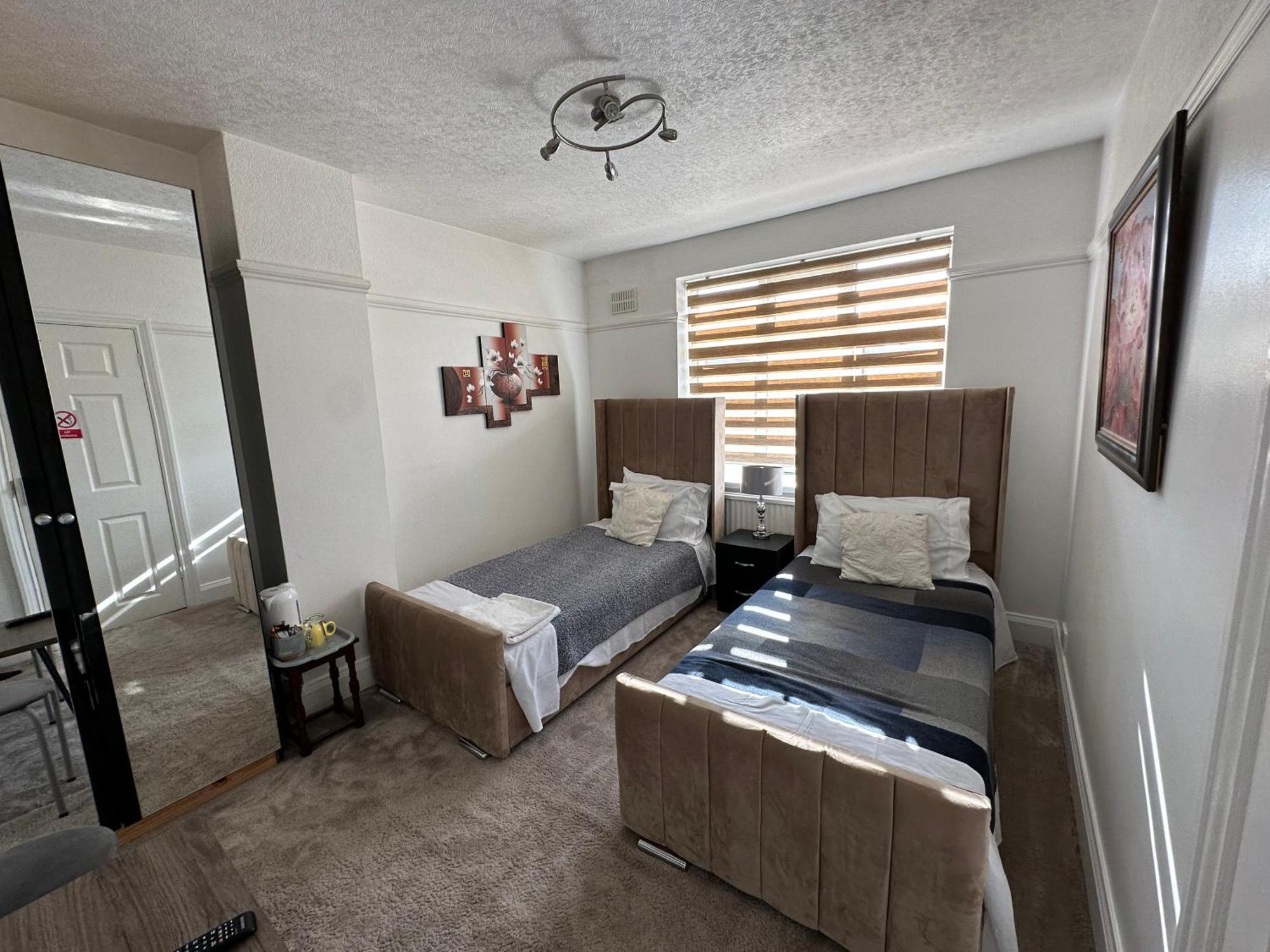 Sheri'S Home Away لندن المظهر الخارجي الصورة